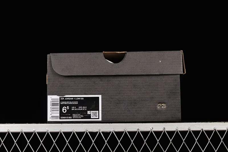 All categories Air Jordan Jordan series basketball shoes Air Jordan 1 Low Z version Air Jordan 1 Low Golf AJ1 Joe 1 new golf version Little Dior color DD9315-002
